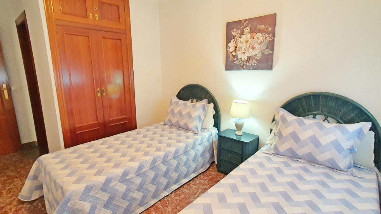 Tropicana Gandia - Alquiler Solo Familias Apartment *